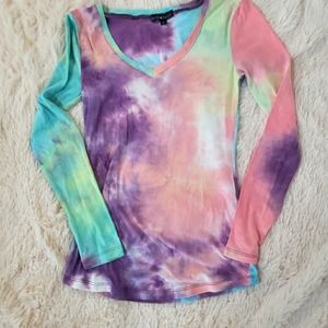 Derek heart athletic top